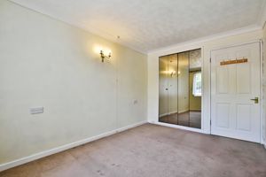 BEDROOM- click for photo gallery